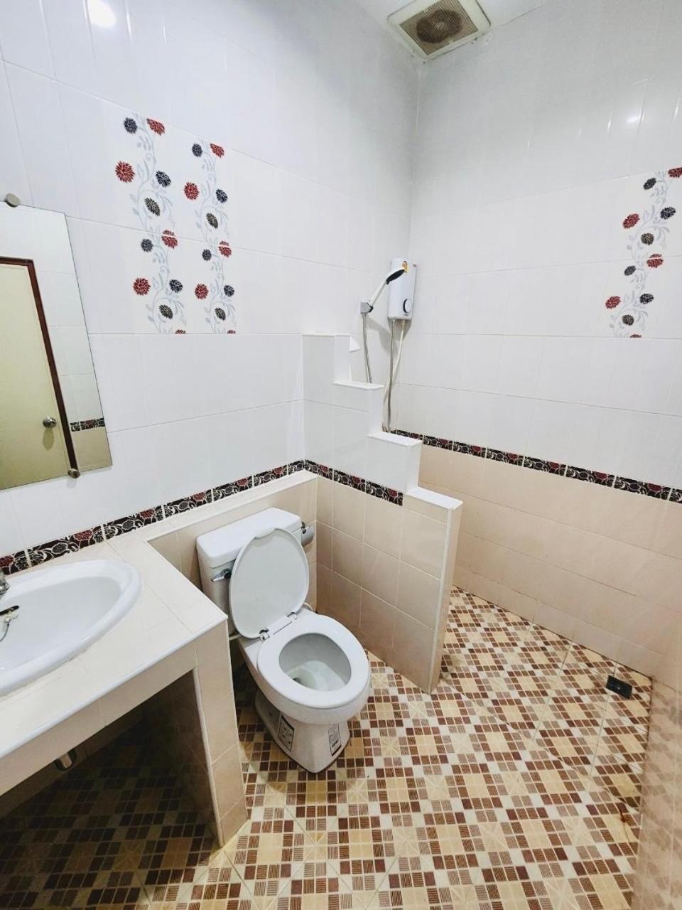 Baan Meen - Vacation Home Ban Huai Phlu Экстерьер фото